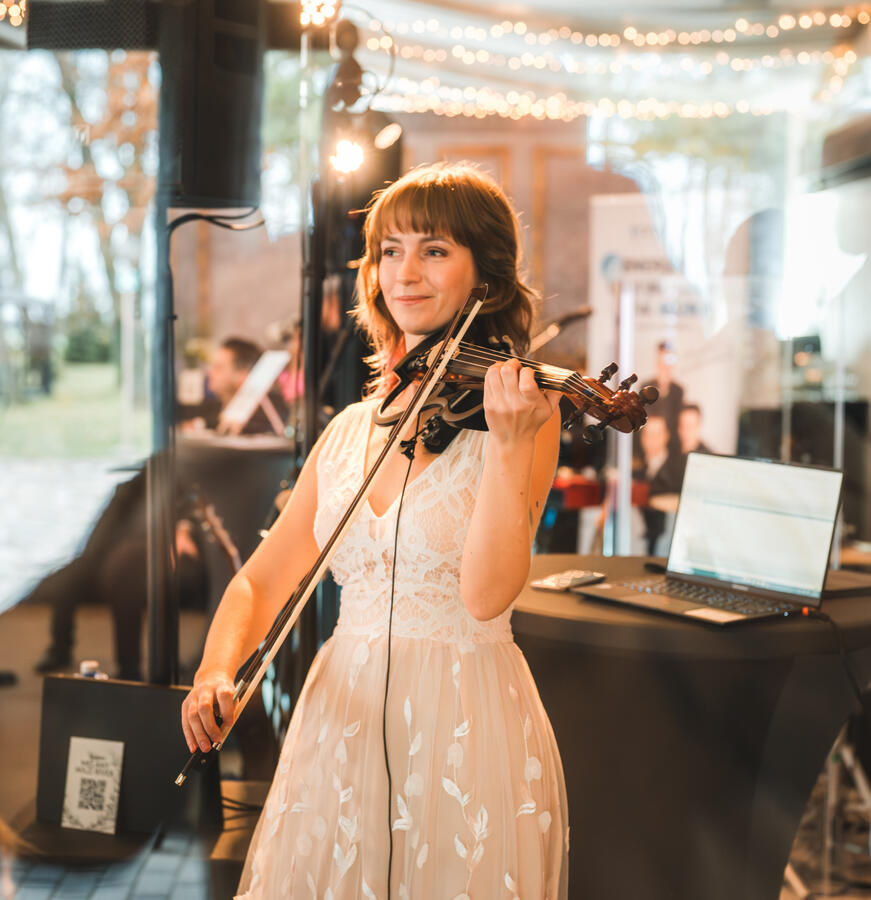 Ceremonijas vijoles mūzika